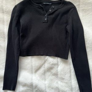 Brandy Melville cropped long sleeve